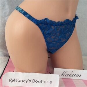 Victoria’s Secret bombshell shine Strap Brazilian